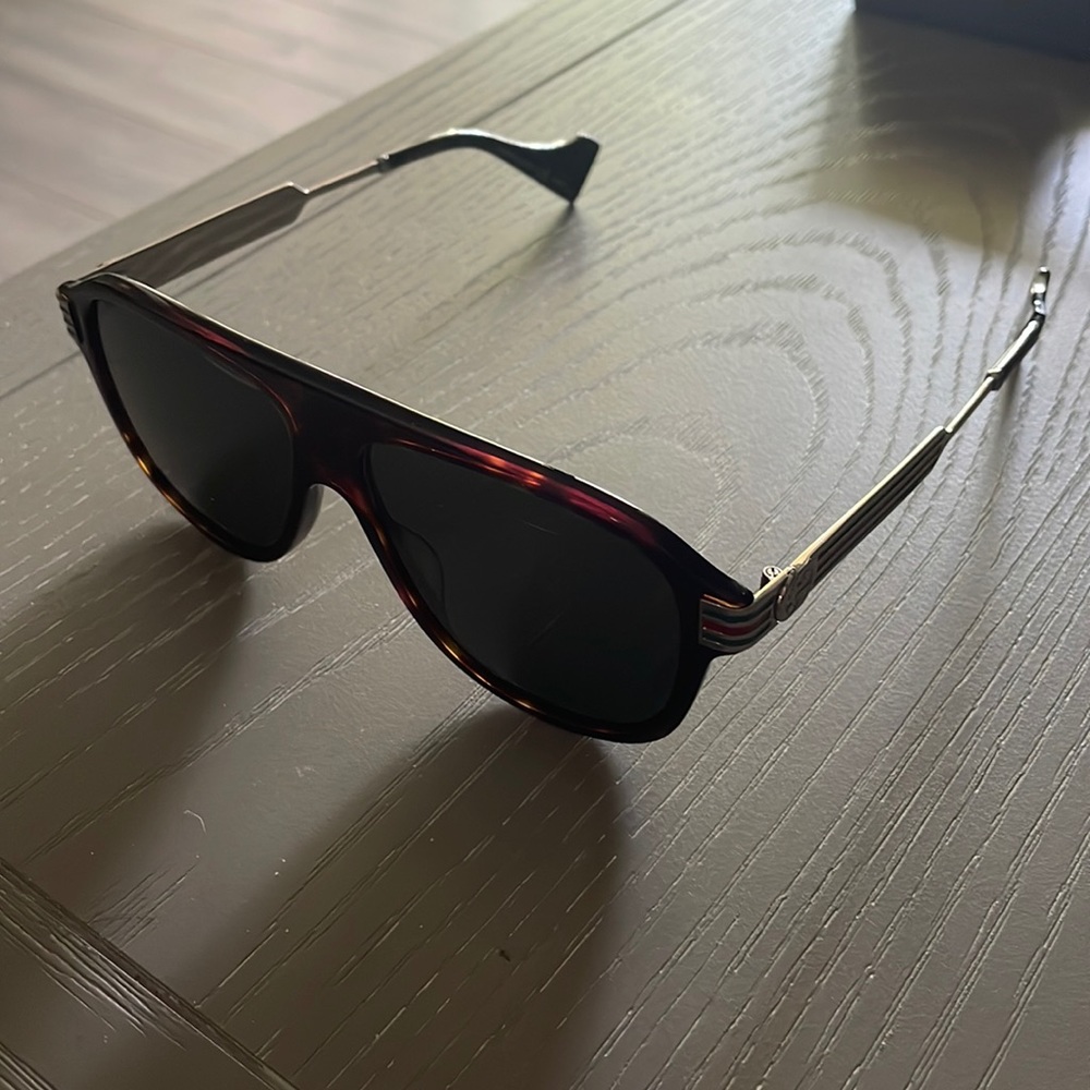 Gucci sunglasses